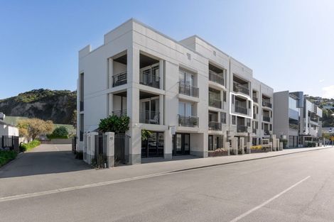 Photo of property in Admiralty Courts, 7/42 Marriner Street, Sumner, Christchurch, 8081