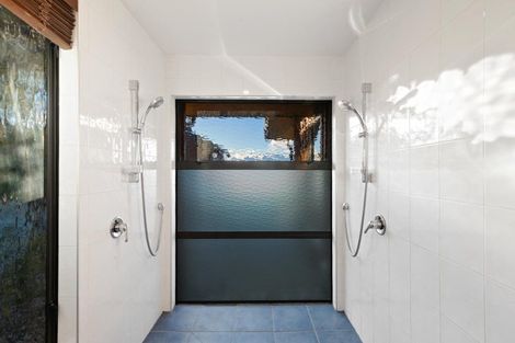 Photo of property in 32 Sarahs Hill, Hahei, Whitianga, 3591
