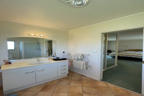 Photo of property in 18 Highgrove Place, Bethlehem, Tauranga, 3110