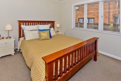 Photo of property in 73b Nile Road, Milford, Auckland, 0620