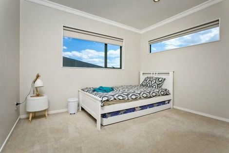 Photo of property in 62 Laurel Oak Drive, Schnapper Rock, Auckland, 0632