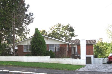 Photo of property in 90 Tiroroa Avenue, Te Atatu South, Auckland, 0610