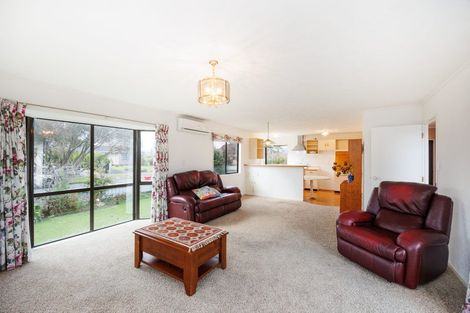 Photo of property in 26 Peppertree Glade, Kelvin Grove, Palmerston North, 4414