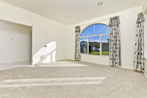 Photo of property in 16 Jezero Drive, Massey, Auckland, 0614