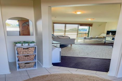 Photo of property in 2b/25 Maclean Street, Paraparaumu Beach, Paraparaumu, 5032