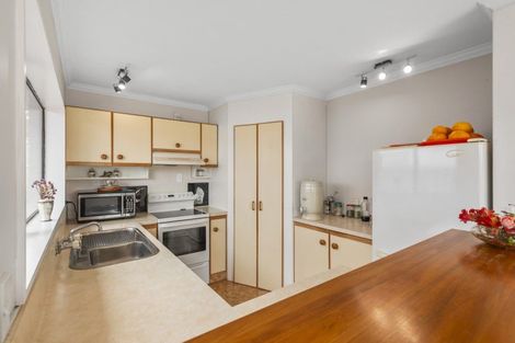 Photo of property in 14b Esmeralda Street, Welcome Bay, Tauranga, 3112