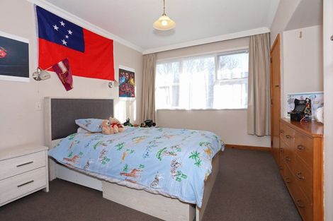Photo of property in 22 Wellington Street, Feilding, 4702