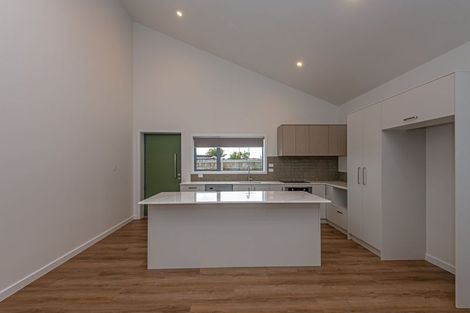 Photo of property in 16 Martin Street, Palmerston North, 4414