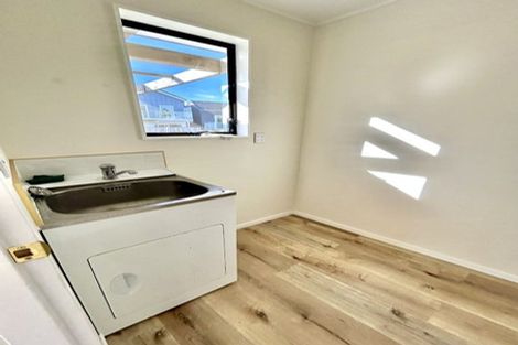 Photo of property in 45 Cleat Street, Whitby, Porirua, 5024