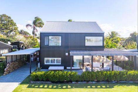 Photo of property in 9 Citrus Place, Mangawhai, 0505