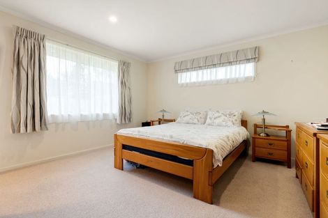 Photo of property in 29 Saint James Drive, Huntington, Hamilton, 3210