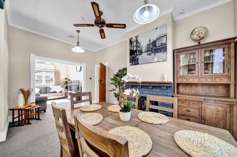 Photo of property in 9 Regent Street, Hawera, 4610