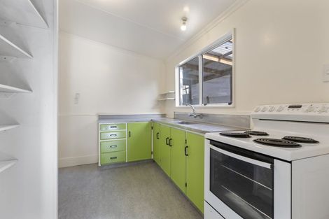 Photo of property in 32 Ngamotu Road, Moturoa, New Plymouth, 4310