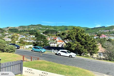 Photo of property in 37f2 Bould Street, Johnsonville, Wellington, 6037