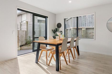 Photo of property in 32 Puhirake Crescent, Pyes Pa, Tauranga, 3112