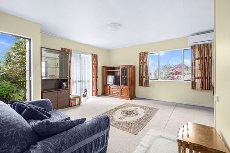 Photo of property in 10b Lee Road, Hannahs Bay, Rotorua, 3010