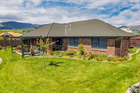 Photo of property in 32 Tyree Drive, Stoke, Nelson, 7011