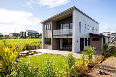 Photo of property in 230 Park Estate Road, Rosehill, Papakura, 2113