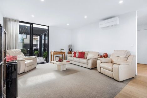 Photo of property in 4u3 Domain View Lane, Frankton, Hamilton, 3204