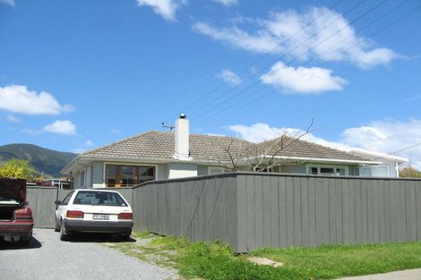 Photo of property in 2/47 Neale Avenue, Stoke, Nelson, 7011