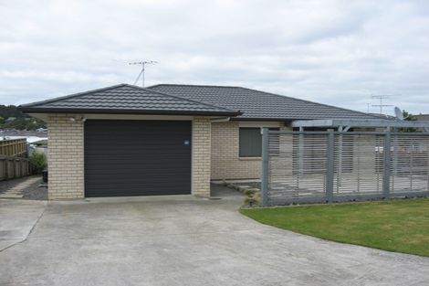 Photo of property in 22 Les Fisher Place, Pukekohe, 2120