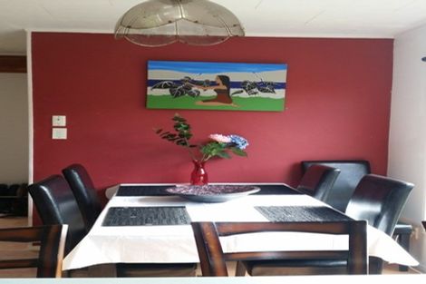 Photo of property in 57 Holmes Drive South, Massey, Auckland, 0614