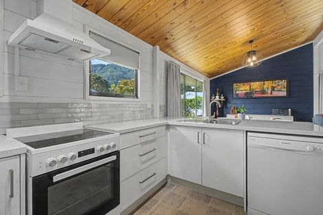 Photo of property in 22 Conqueror Rise, Pauanui, Hikuai, 3579