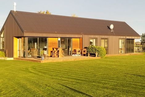 Photo of property in 48 Sherwood Road, Makikihi, Waimate, 7978