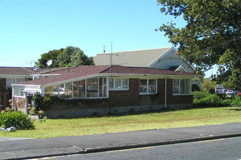 Photo of property in 2/53 Church Street, Northcote Point, Auckland, 0627