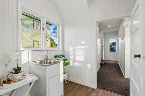 Photo of property in 18 Emmett Street, Shirley, Christchurch, 8013