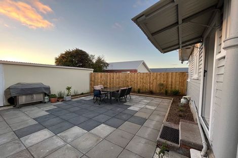 Photo of property in 67 Geraldine Street, Edgeware, Christchurch, 8013