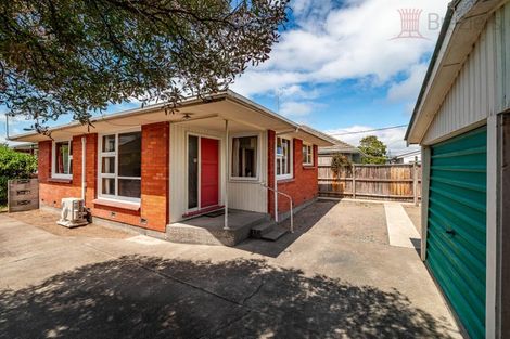Photo of property in 120 Estuary Road, South New Brighton, Christchurch, 8062