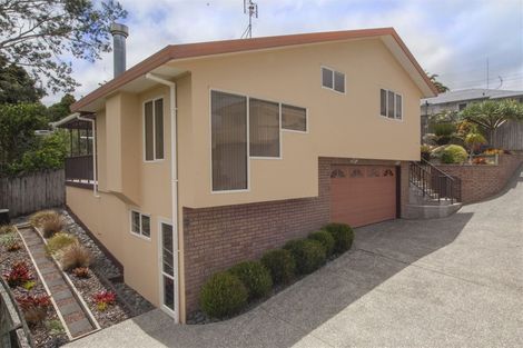 Photo of property in 190a Don Buck Road, Massey, Auckland, 0614