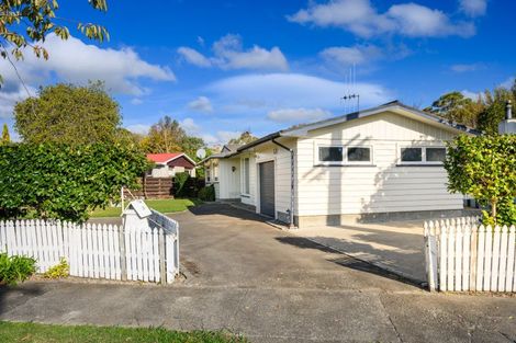 Photo of property in 28 Buick Crescent, Awapuni, Palmerston North, 4412