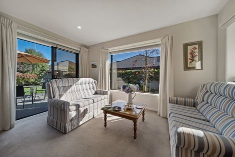Photo of property in 16 Gilchrist Place, Kaiapoi, 7630
