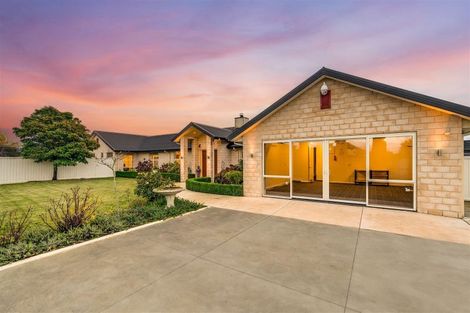 Photo of property in 23 Rossington Drive, West Melton, 7618