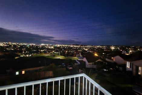 Photo of property in 8 Kylie Court, Clover Park, Auckland, 2019