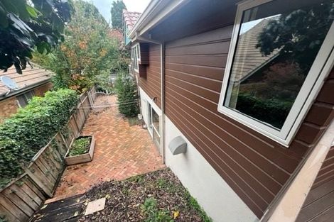 Photo of property in 76 Memorial Drive, Hamilton East, Hamilton, 3216