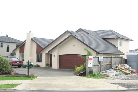 Photo of property in 30 Phoenicia Court, The Gardens, Auckland, 2105