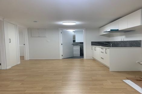 Photo of property in 24 Tamahere Drive, Glenfield, Auckland, 0629