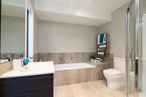 Photo of property in 4 Liquidambar Drive, Hobsonville, Auckland, 0616