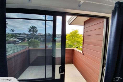 Photo of property in 11 San Pedro Place, Henderson, Auckland, 0612
