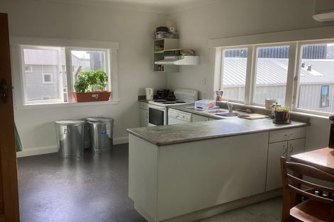 Photo of property in 29 Thompson Street, Mount Cook, Wellington, 6011