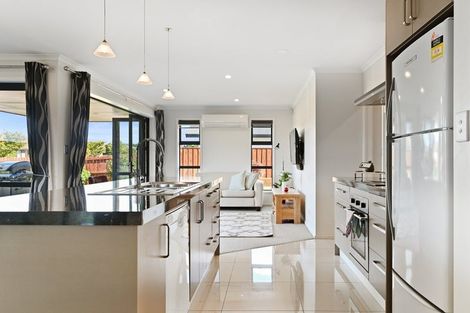 Photo of property in 76 Ledbury Drive, Rolleston, 7615