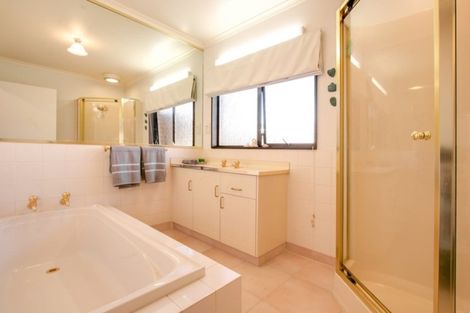 Photo of property in 68 O'dowd Road, Taradale, Napier, 4112