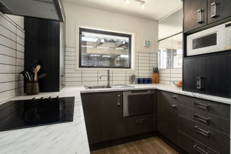 Photo of property in 524 Marine Parade, South New Brighton, Christchurch, 8062
