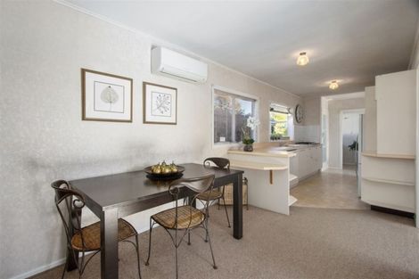 Photo of property in 99 Sturges Road, Henderson, Auckland, 0612