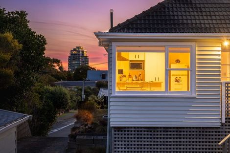 Photo of property in 71 Golf Road, Paraparaumu Beach, Paraparaumu, 5032