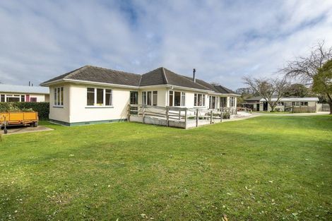Photo of property in 30 Macarthur Street, Levin, 5510