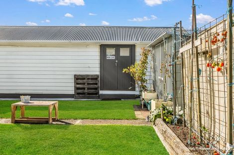 Photo of property in 15 Willow Avenue, Stoke, Nelson, 7011